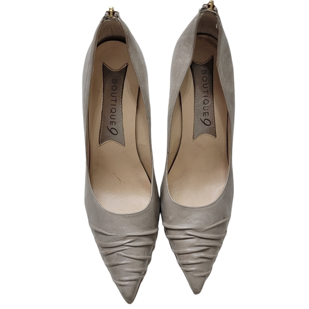 Boutique 9 Tan Mottled Leather Scrunch Toe Faux Zip Pump Heels Size 7.5 - Picture 5 of 12